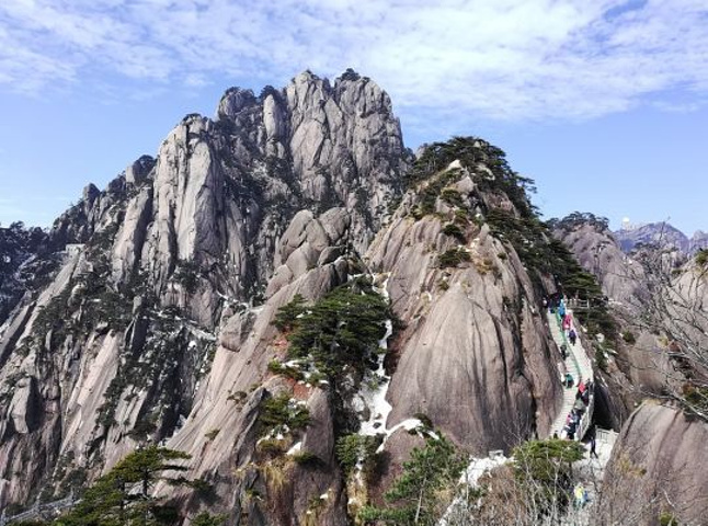 黄山风景区属于哪个区 黄山风景区属于黄山区吗