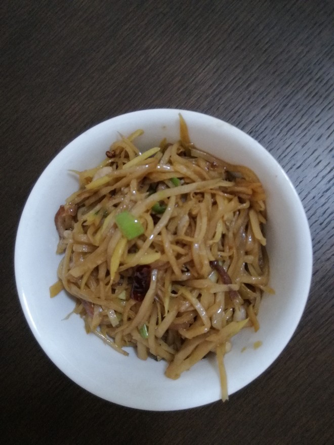 鹹菜絲怎麼炒好吃 蘿蔔鹹菜怎麼做好吃-琢舟百科